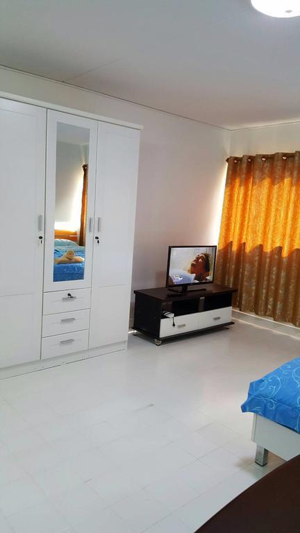 Smart Residence@Muengthongthani Pakkret Kültér fotó