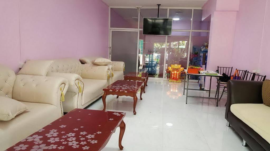 Smart Residence@Muengthongthani Pakkret Kültér fotó